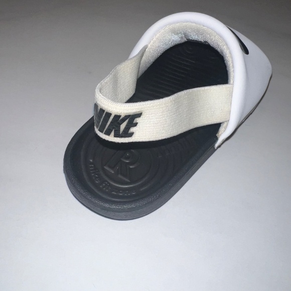 Nike Toddler Flip Flops/Sandals/Shoes/9c/8c - Picture 8 of 9